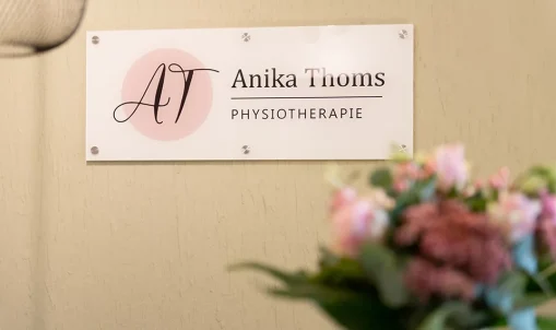 Empfangsbereich der Physiotherapiepraxis Anika Thoms in Lendersdorf